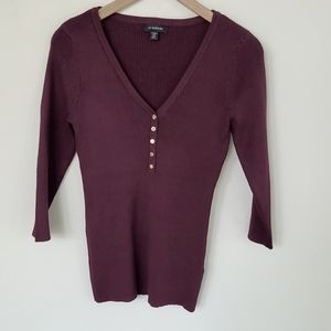 Le Chateau women's V-Neck  Plum colour,  MEDIUM